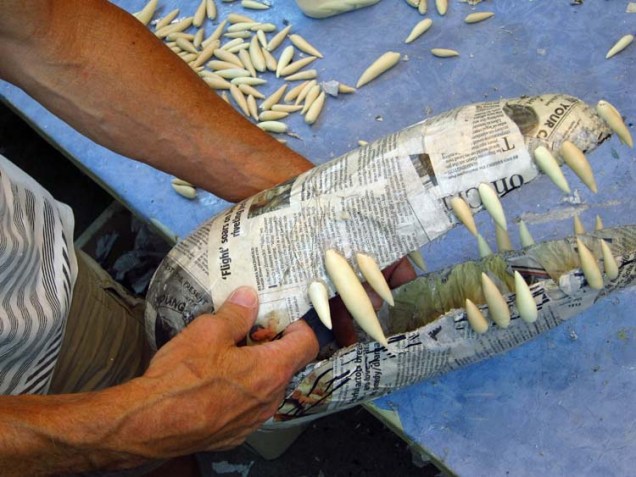  Paper mache Tiamat dragons- black dragon teeth